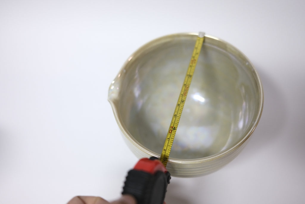 Chawan Kiwakoto by Toun K - Kyo & Kiyomizu Ware | Katakuchi - Pearly Glazed + Suikaen Emi Chasen Set