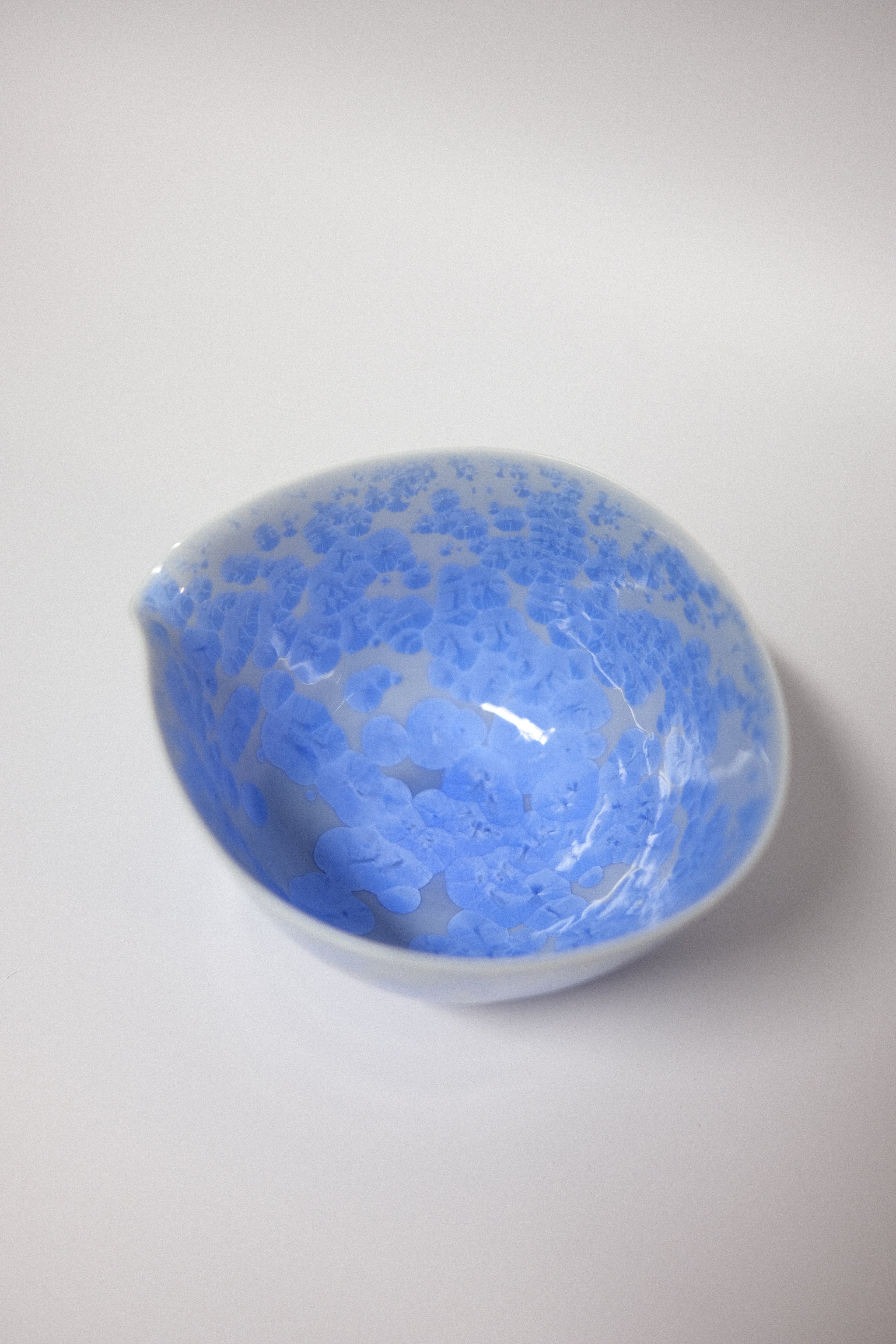 Chawan Kiwakoto by Toun K - Kyo & Kiyomizu Ware | Katakuchi - Blue