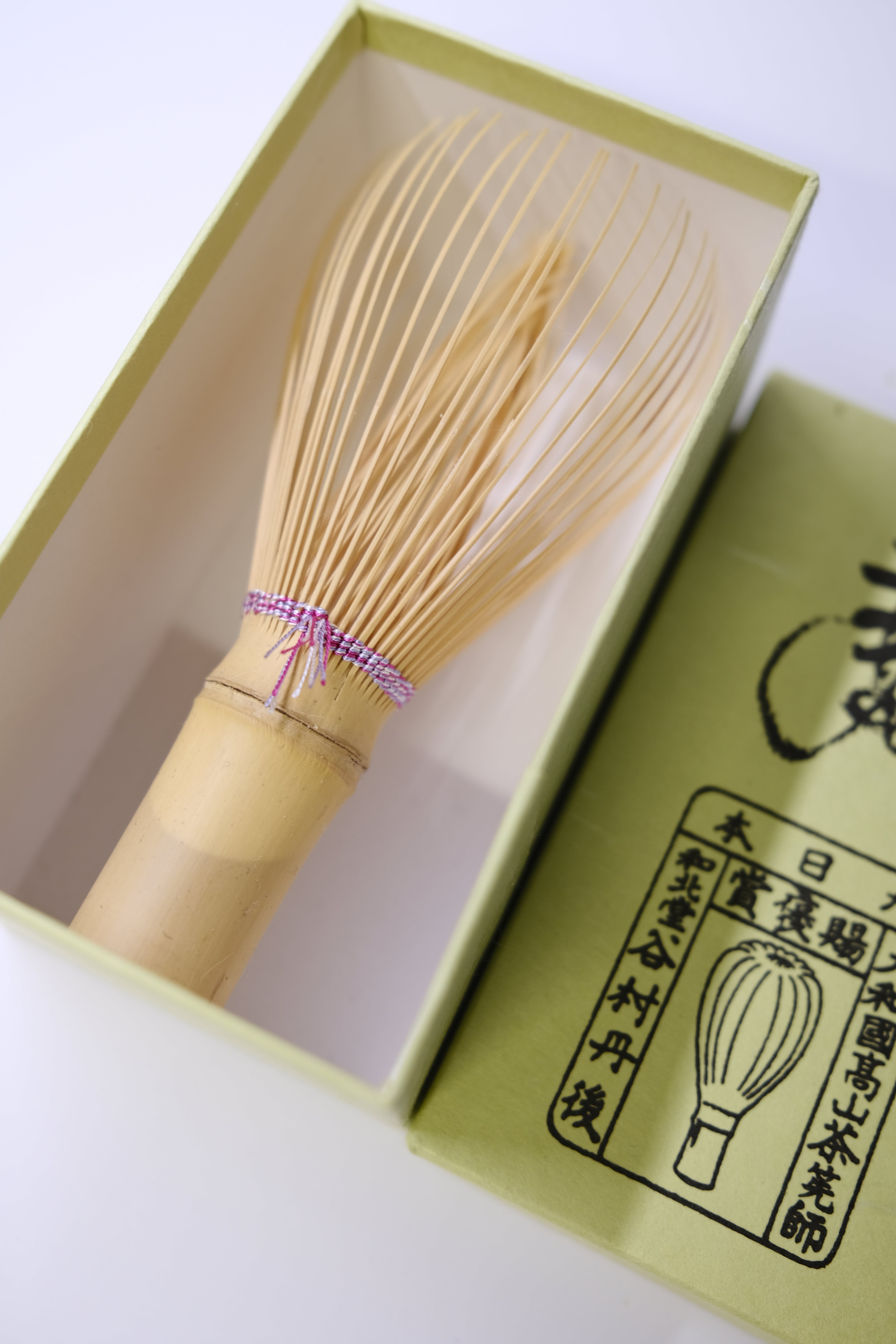 Tango Tanimura -Shin White Bamboo - Takayama Japanese Chasen (pink checkered patterned)