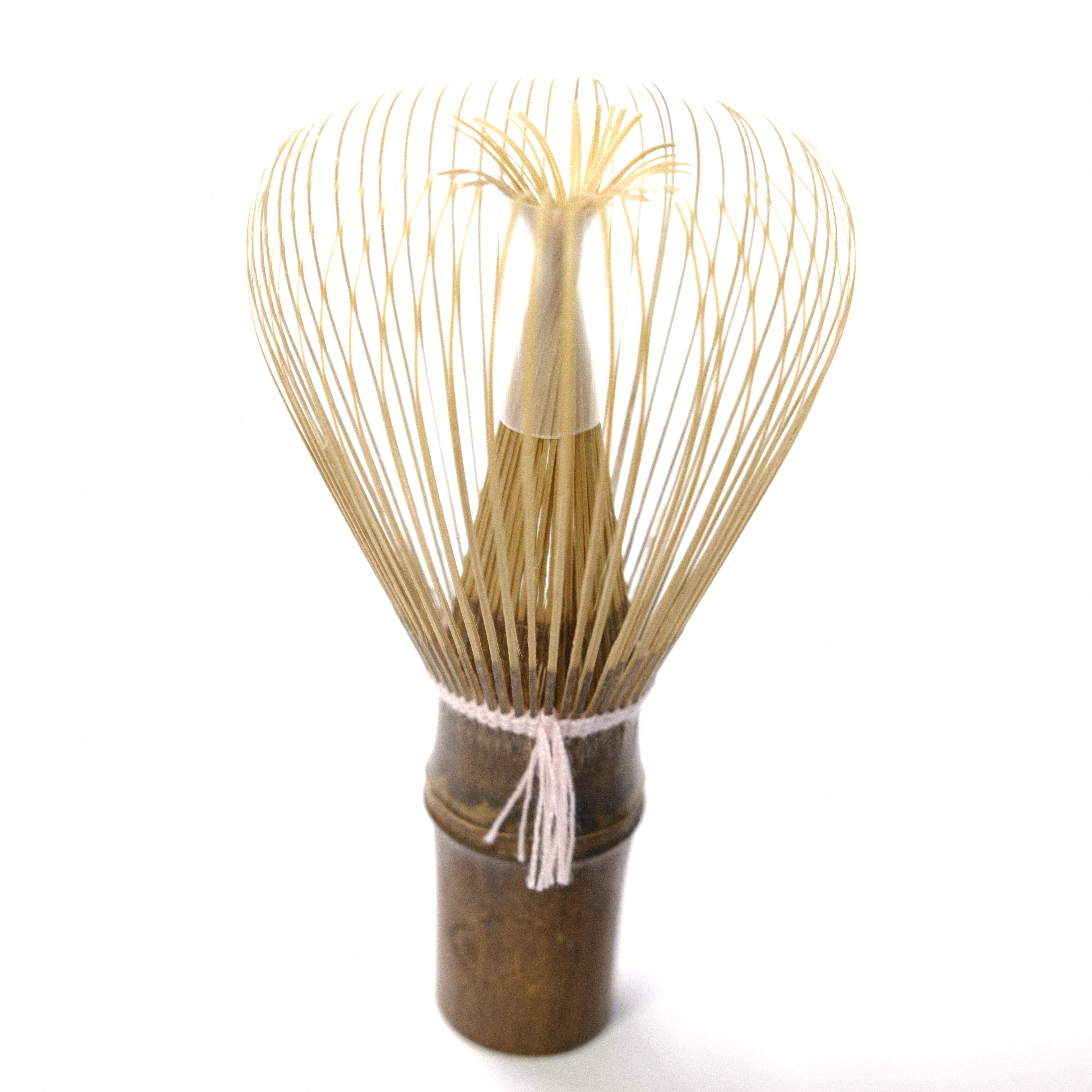 Shin Chasen  - White Bamboo 100 prongs (Pink Thread)