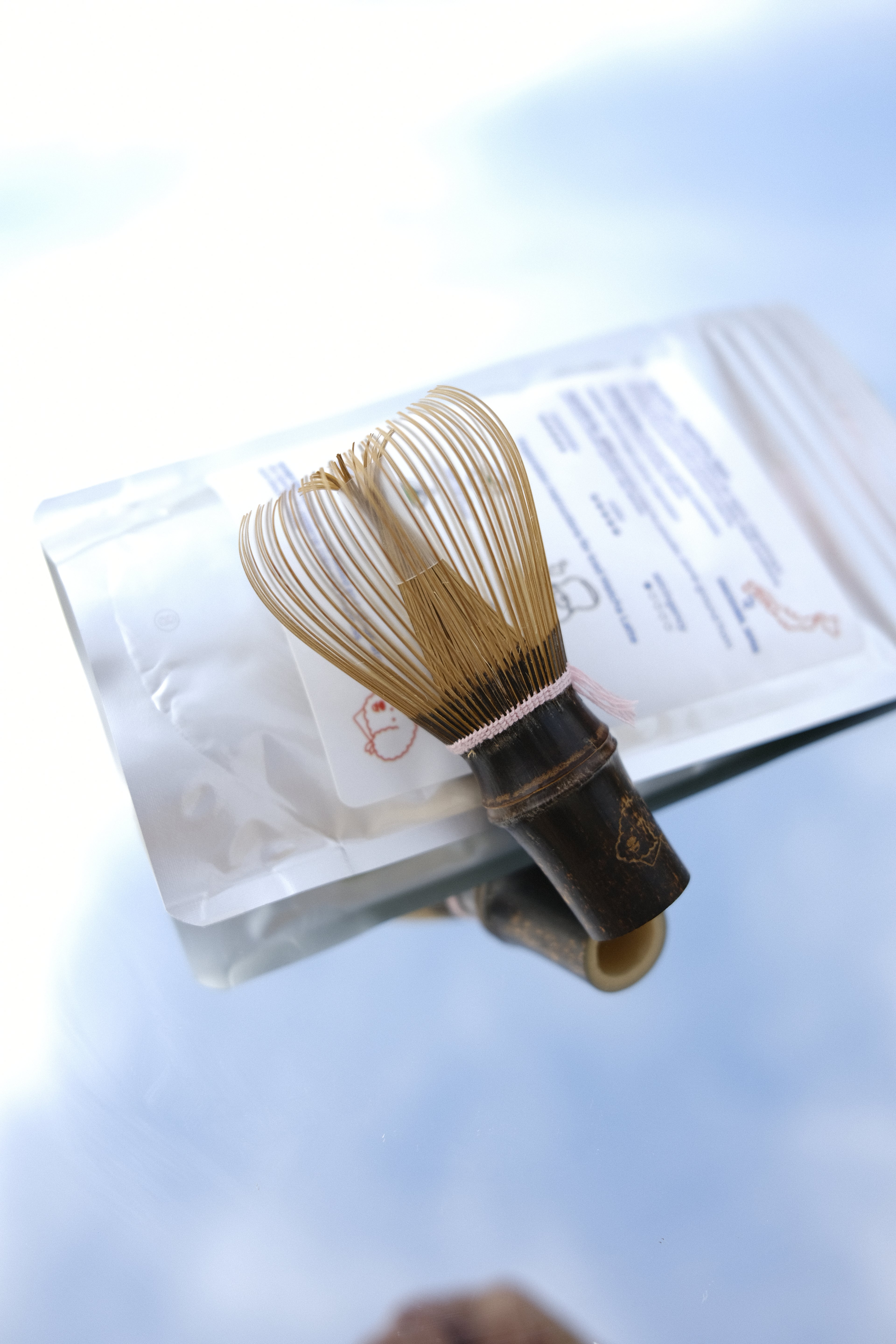 Shin Chasen  - White Bamboo 100 prongs (Pink Thread)