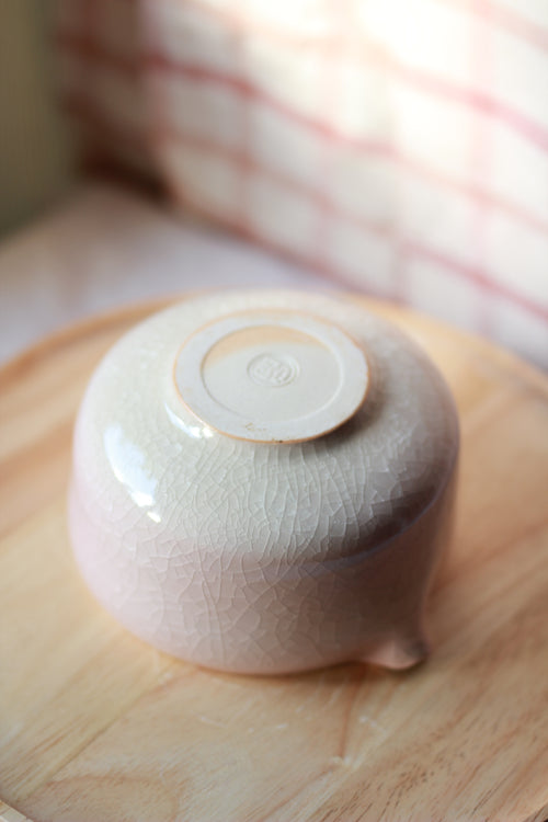 Bat Trang Chawan - Icy Crackle Glaze - Light Pink | Large